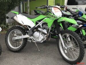 店内裏でダート試乗ができる、群馬県「伊勢崎市唯一のカワサキ専門ディーラー」モトハウスライムグリーン!!