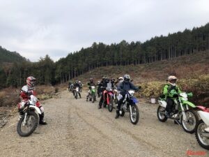バイクショップ・フォレスト発!! 広島の7本の林道を一気に堪能した秋のフラット林道ツーリング