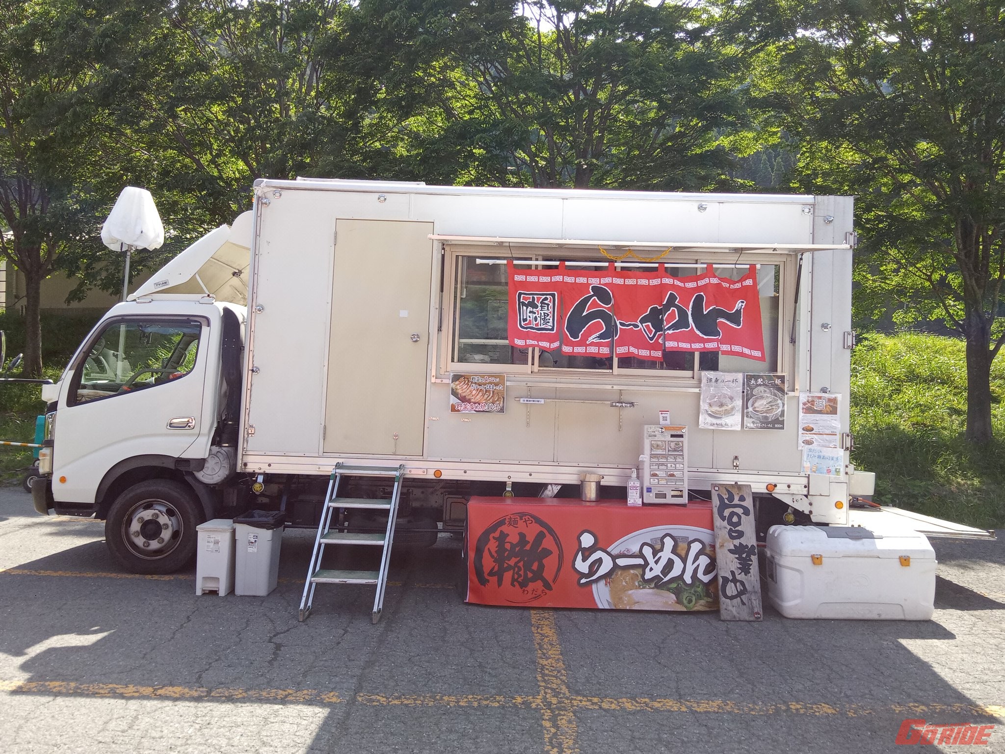 麺や 轍(わだち)ライダーの定番へ進化!! 店舗同様の設備がそのままコースに